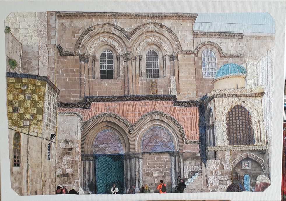 Grafkerk in Jeruzalem. Textiel en mixed media. 70x50 cm.